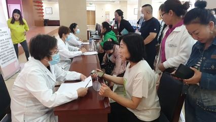 全國婦聯“健康中國·母親行動-關愛女性健康中國行”走進化德縣，助力女性健康素養提升